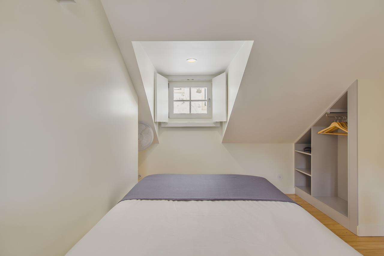 Design Apartment In Typical Alfama Lisbon Exterior photo